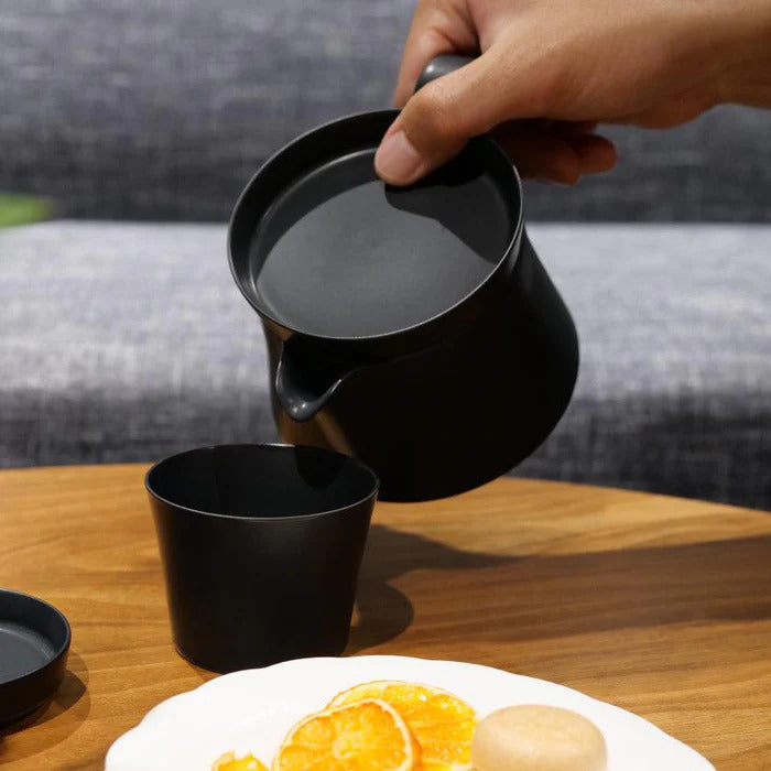 IR/ Tea Pot