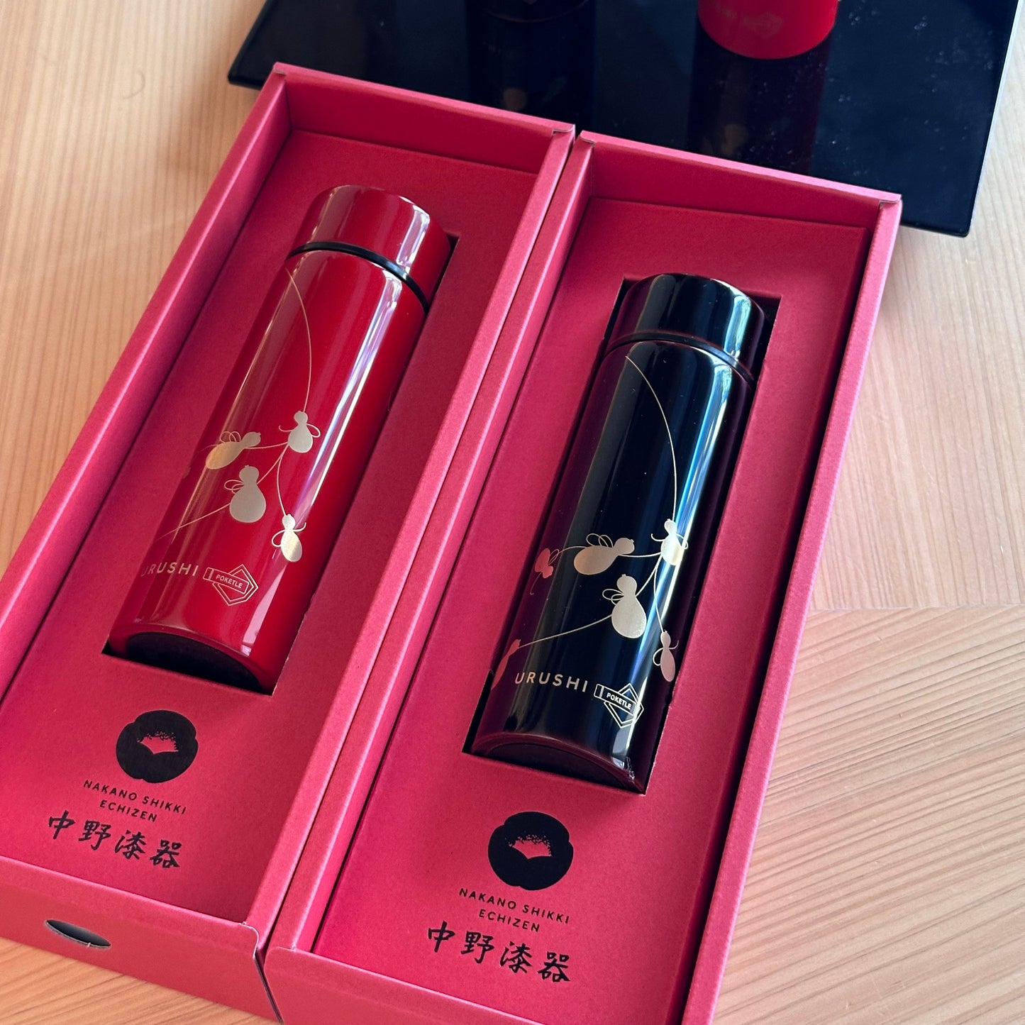 URUSHI POKETLE 瓢
